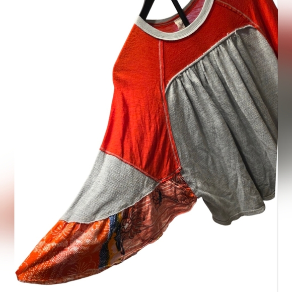 XS Free People We The Free Friday Fever Red & Gray Boho Top with Floral Sleeves - Picture 4 of 13